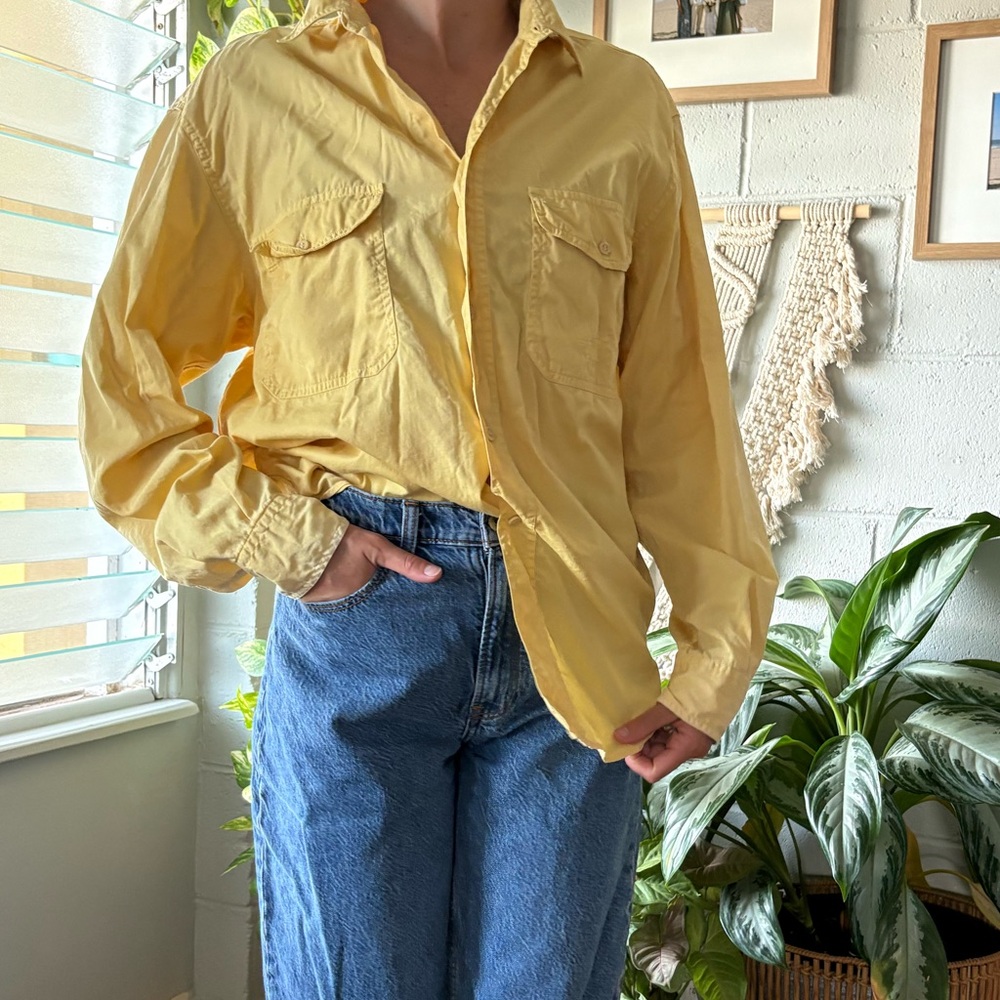 Henry Cotton's butter yellow button up